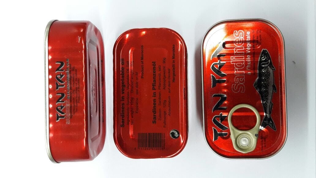 Product image - Canned sardines in vegetable oil. 125gr /can. 50 cans / carton. 3250 cartons / container 20f