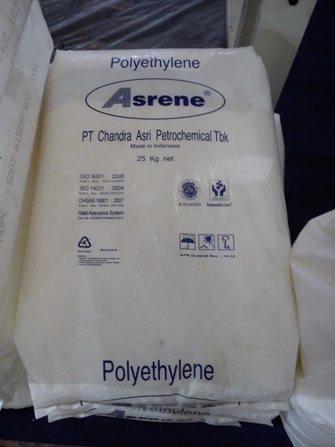 Product image - (HS 390110). Offer: Polyethylene (HDPE, LLDPE). Quality: prime grade. Item: blown film, blown moulding, injection, etc.. High Molecular Weight (C6). Form: granule. Application: blown film (t-shirt bag, trash bag), blown moulding (plastic jerrycan), injection (plastic housewares, plastic pallet). ISO 9001. ISO 14001. Packaging: nett. 25kg heavy-duty plastic bag. Product of Indonesia. Polypropylene also available.