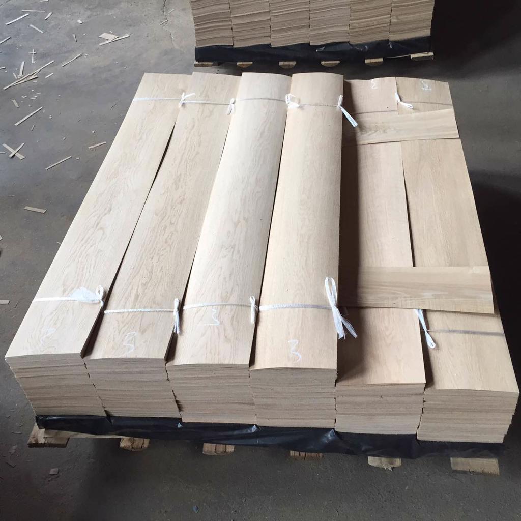 Product image - Natural wood veneer edge banding,width:7/8'' and up,length 50-150m,prefinished and backer glued hotmelt available.main species ash,oak,cherry,walnut,maple,teak,etc.customed size available