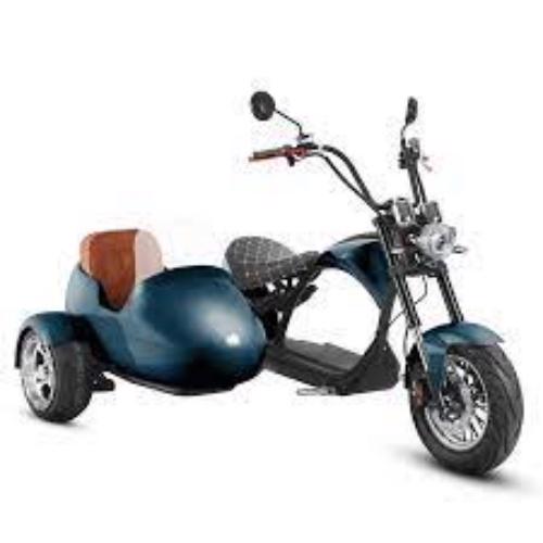 Product image - Product Description
Let your family join this a smooth and exciting ride with our street law scooter! 2000W M1P and luxurious sidecar - Designed for comfort and safety, the sidecar integrated shock absorbers, seatbelts, a windshield – not to mention plenty of interior space. Your little one or pet will definitely love it. Feeling the the wind on their skin as they embark on comfortable, exciting trips.

