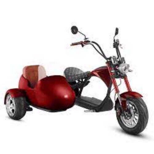 Product image - Product Description
Let your family join this a smooth and exciting ride with our street law scooter! 2000W M1P and luxurious sidecar - Designed for comfort and safety, the sidecar integrated shock absorbers, seatbelts, a windshield – not to mention plenty of interior space. Your little one or pet will definitely love it. Feeling the the wind on their skin as they embark on comfortable, exciting trips

