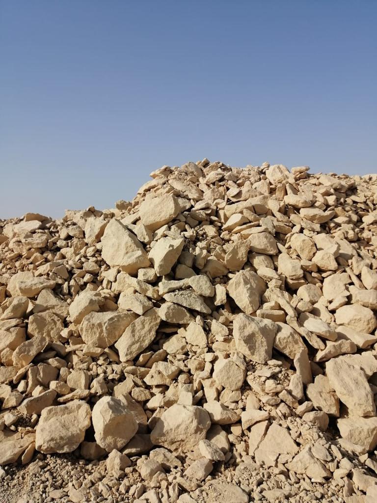 Product image - Rock phosphate is a game-changing ingredient used in various industries with 22% to 30% concentrations. Whether you need it for agricultural, industrial, or environmental purposes, rock phosphate is the perfect solution. Our product is guaranteed to meet your needs and exceed your expectations. The price may vary depending on the details of the order, but we assure you that it will be worth it.