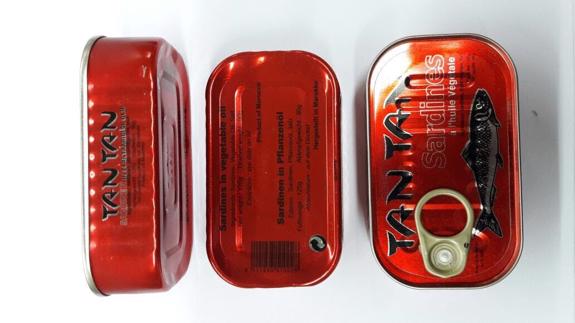 Public product photo - Canned sardines in vegetable oil. 125gr /can. 50 cans / carton. 3250 cartons / container 20f