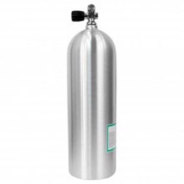 Public product photo - Product Description
Catalina Aluminum 63 Tank w-Valve

Great youth or instructional pool cylinder.  Catalina 63 Cubic Ft. (9 liter) Aluminum Tank with Pro Valve. Valve has a heavy duty deign with a smooth operating mechanism and multi-ported burst disc plug for added safety. The K Pro Valve is nitrox compatible up to 40%.

All Catalina cylinders are nitrox ready and meet certificated specifications of the US Departme