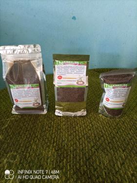 Public product photo - Graines de kinkéliba torrtifiées de couleur brune en emballage de 100 g, 250 g et 350 g