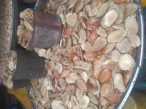 Public product photo - Ogbono seeds are grinded and used to prepare draw soup popular to Nigerian especially the Yoruba and igbó tribe.